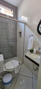 Koupelna v ubytování Apartamento Praça da Bíblia + 16 fotografií