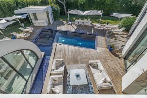 Gallery image of Villa IRIS in Ramatuelle