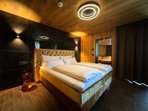 Postel nebo postele na pokoji v ubytování Hotel Fohlenhof