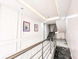 Fotografie z fotogalerie ubytování Luxury 3 Bedroom Haven in Lekki v destinaci Lekki