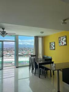 Φωτογραφία από το άλμπουμ του Aparta en piso 12 Vista a la Ciudad San Jose στο Σαν Χοσέ +3 φωτογραφίες