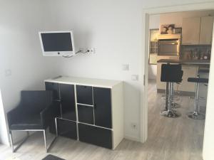 Billede fra billedgalleriet på Ruhige komplette Wohnung voll Ausgestattet 35min Bahn bis München i Reichertshausen