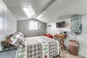 Η κουζίνα ή μικρή κουζίνα στο Huntsville Retreat with Views, ATV Authorized Route