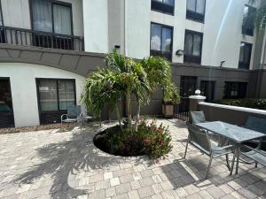 Gallery image of Red Roof PLUS Fort Myers in Fort Myers