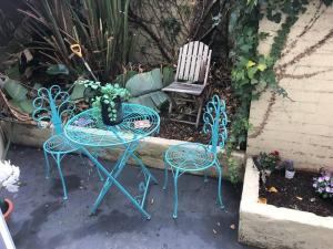 Zahrada ubytování STYLISH COURTYARD UNIT, in the HEART OF STH YARRA