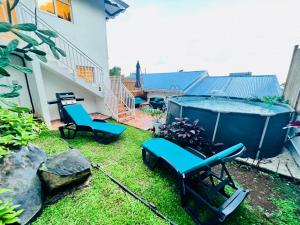 Φωτογραφία από το άλμπουμ του Villa Iguana, duplex paisible, vue magnifique mer et rocher du Diamant, piscine σε Sainte-Luce