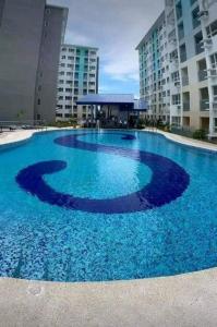 Kolam renang di atau dekat dengan Sunrise Suite IN SEAWIND