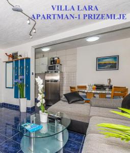Η κουζίνα ή μικρή κουζίνα στο Villa Lara