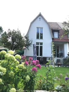 Κήπος έξω από το Romantik Idyll am Tiefental
