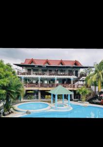 Bazén v ubytování JAZKIMRONAN Resort nebo v jeho okolí