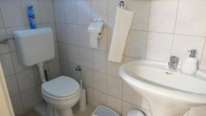 Nádor Lak 8640 Fonyód, Nádor utca 9 kép - 2