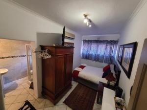 Gallery image of Pebble Fountain Guesthouse in Pretoria +60 photos