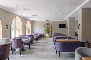 TV a/nebo společenská místnost v ubytování Old Ijevan Boutique Hotel