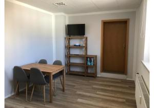 Μια τηλεόραση ή/και κέντρο ψυχαγωγίας στο Meeraner Parkresidenz