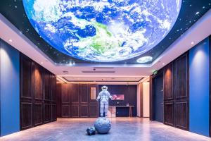 Gestir sem dvelja á Mehood Lestie Hotel Maoming High-speed Railway