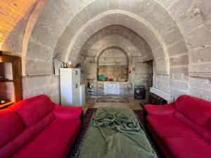 Χώρος καθιστικού στο Yeşilöz inn Cave otel