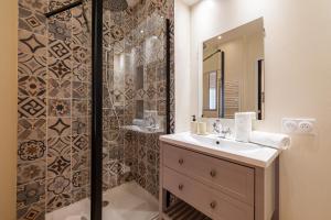 Vonios kambarys apgyvendinimo įstaigoje Large & Quiet 1 Bdr Downtown