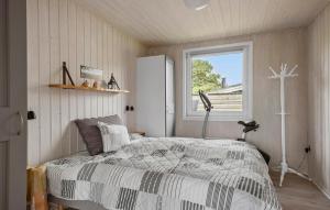 Katil atau katil-katil dalam bilik di Stunning Home In Broager With Wifi +11 gambar