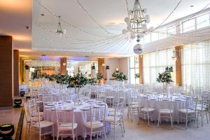 Restaurace v ubytování Hotel Fontana