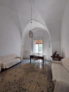 A seating area at Casa Paola