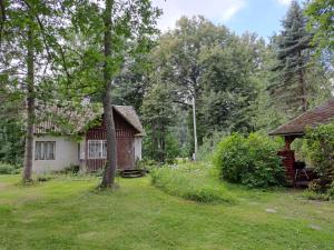 Κήπος έξω από το Kooti Ait