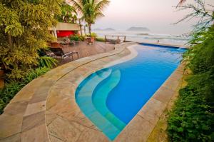 A piscina localizada em Juquehy La Plage Hotel ou nos arredores