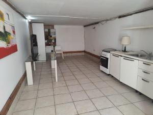 圣朱利安斯Amazingly located House with Table Tennis and Table Soccer的相册照片