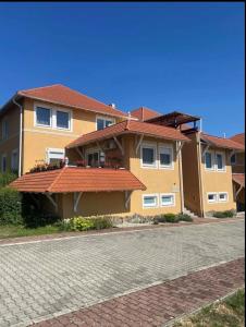 Panorama Residence Duna 2897 Dunaszentmiklós, Új u. 25 kép - 2