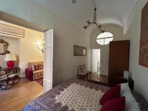 Postel nebo postele na pokoji v ubytování Stylish apartment in central Rome "Centro Storico"