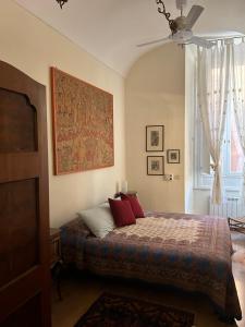 Postel nebo postele na pokoji v ubytování Stylish apartment in central Rome "Centro Storico" + 20 fotografií