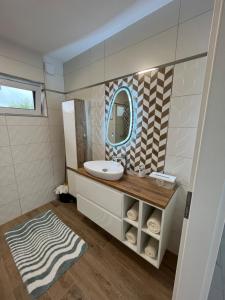 Galeriebild der Unterkunft Zita Apartman in Vonyarcvashegy