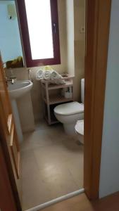 Et badeværelse på Estacion Atocha-Museo del Prado