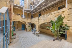 Mynd úr myndasafni af Room 1 - Family room x 3 by Solea í Għarb