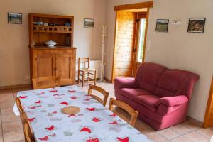 Gallery image of Gîte Gîtes de France 3 épis 6/7 pers à la Chaze in Pierrefiche