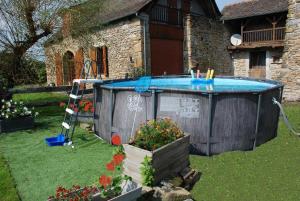 Piscina a Labes o a prop