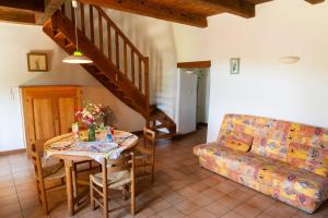 Billede fra billedgalleriet på Gîte Les Charmes 2/4 personnes du Presbytère i Saint-Georges-de-Lévéjac