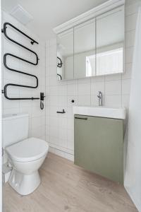 Koupelna v ubytování P-ONE APARTMENTS - Self Check-in