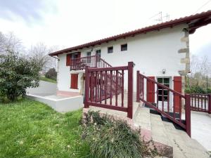 Φωτογραφία από το άλμπουμ του Elizabidea σε Souraïde +11 φωτογραφίες