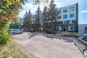 Budova, kde se aparthotel nachází
