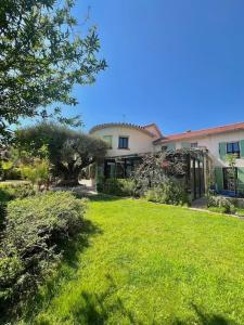 Vườn quanh Villa Bopénian - 400m plage & centre-ville Bandol +60 ảnh