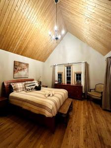 Foto sihtkohas Les Éboulements asuva majutusasutuse Chalet vue sur le fleuve et spa galeriist