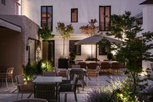 Posezení v ubytování Hotel Rhin Garden