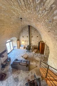 Et opholdsområde på Grande grange atypique proche des Gorges du Tarn