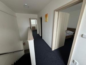 Postel nebo postele na pokoji v ubytování Apartmány Miromar