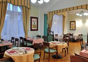 Restaurace v ubytování Hotel Ester