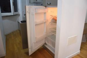 Köök või kööginurk majutusasutuses Splendido open space, a 10 min a piedi dal Centro IUNS2308