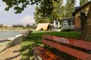 Fotografie z fotogalerie ubytování Vizafogó Panzió és Étterem v destinaci Baja