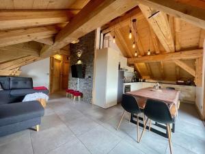 Posezení v ubytování Nouveau - Superbe duplex - Belle vue - Parking privé + 17 fotografií