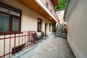 Montello Guest House的阳台或露台