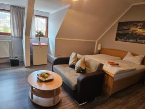 Gallery image of Hotel und Gasthaus Alte Schmiede in Heiningen